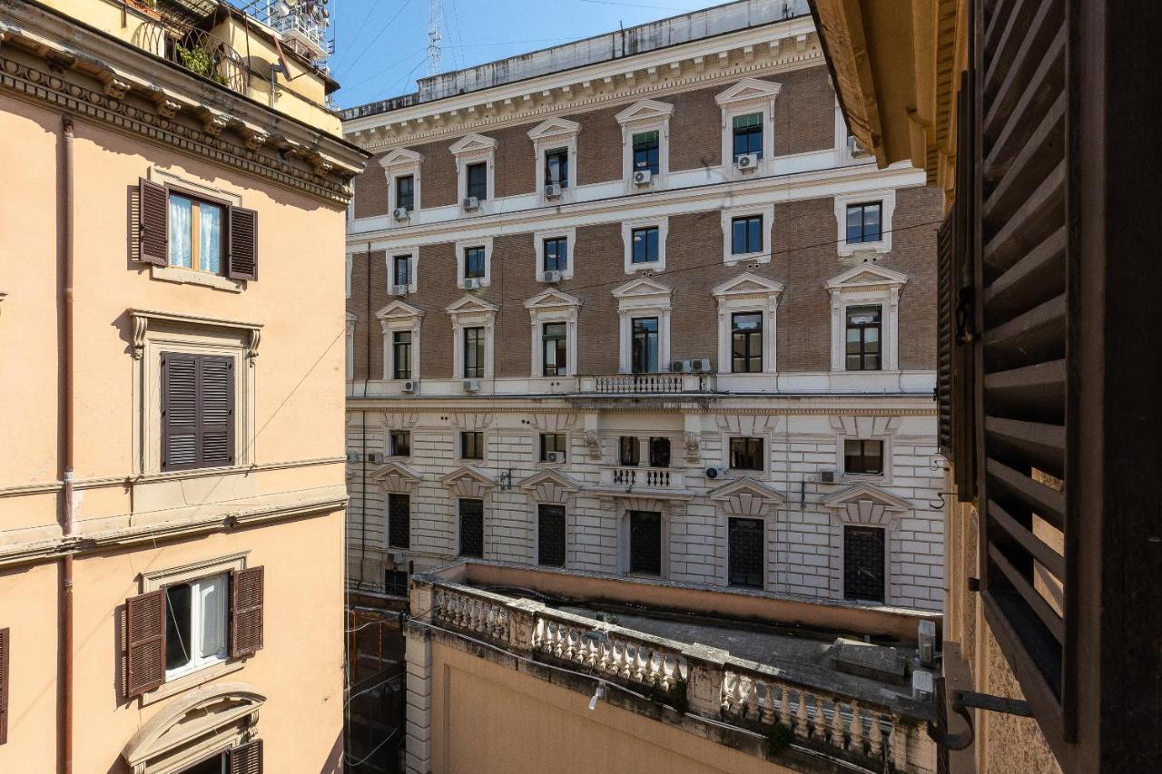 Lovely New Home Via Genova Рим Экстерьер фото